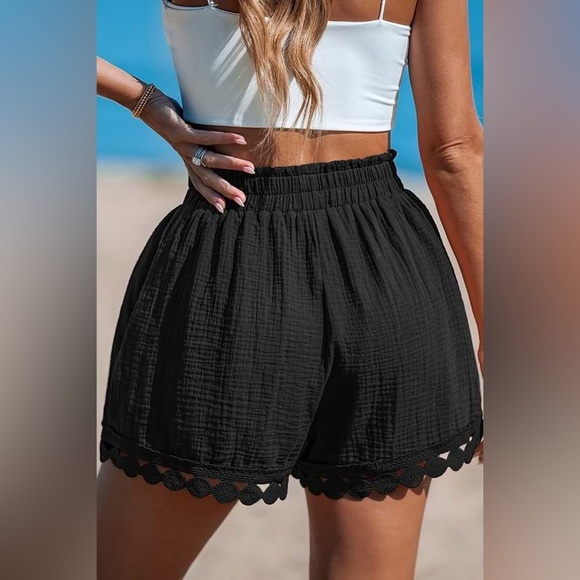 New With Tags Cupshe Lace Trim Cover Up Shorts Size Medium - Picture 2 of 5
